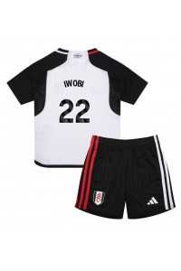 Fulham Alex Iwobi #22 Jalkapallovaatteet Lasten Kotipeliasu 2023-24 Lyhythihainen (+ Lyhyet housut)